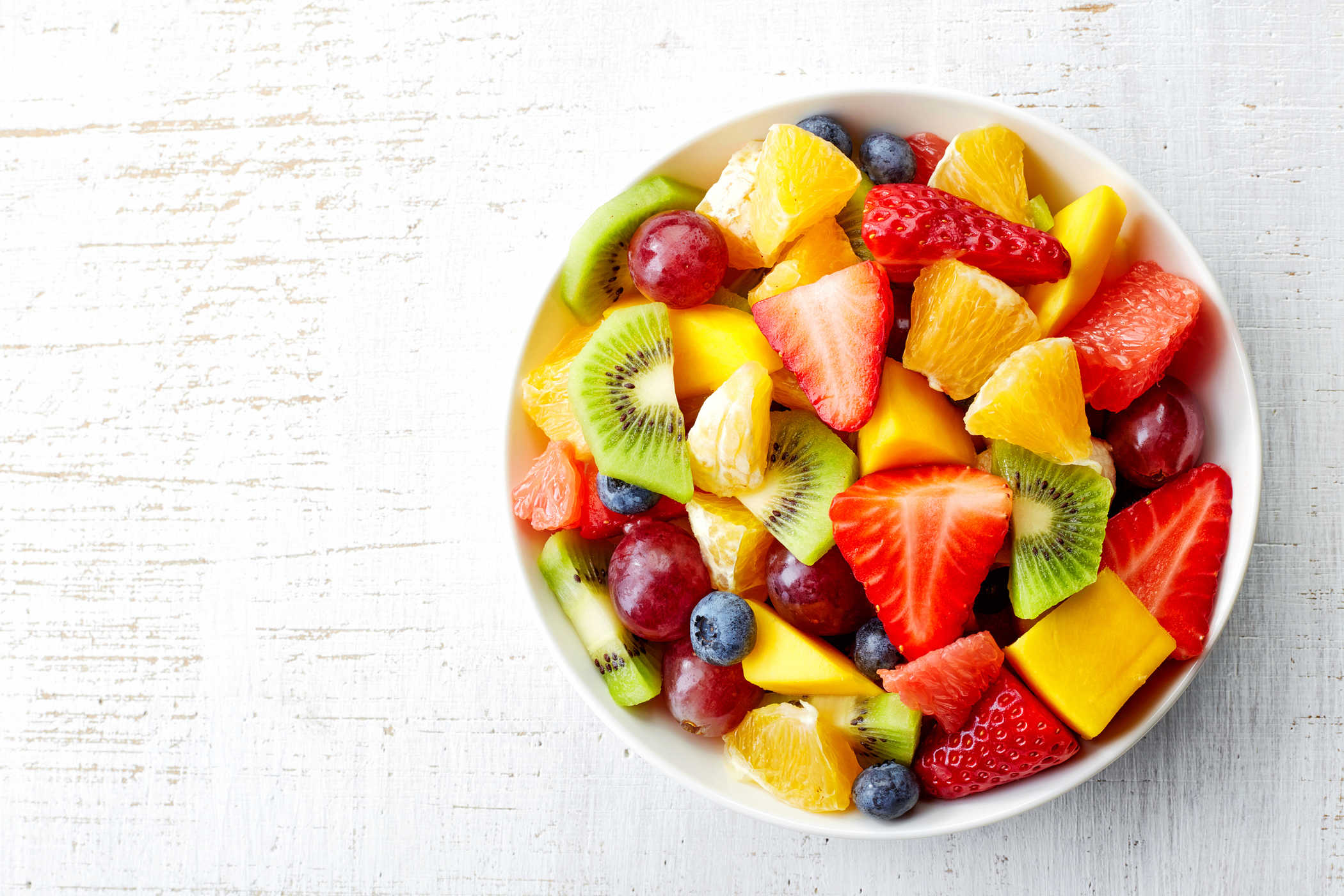 Ешьте свежие фрукты, чтобы снизить риск диабета
