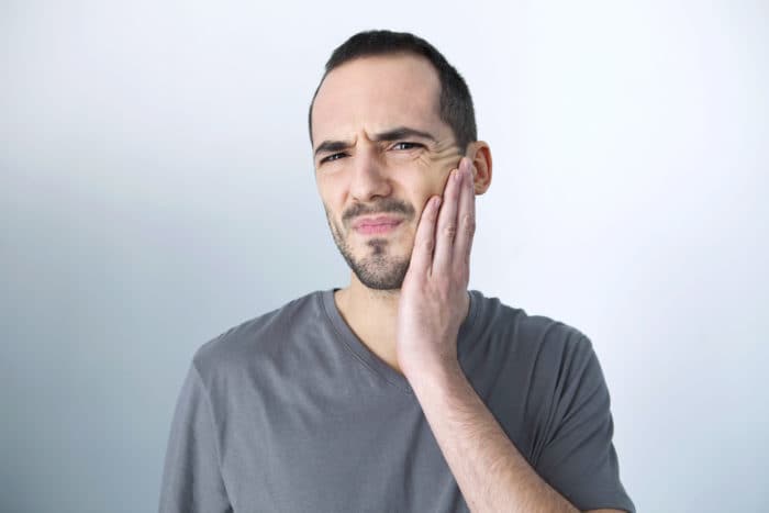 нарушение височно-нижнечелюстных суставов челюсти