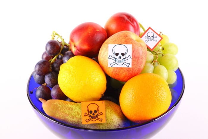 фрукт содержит высокие пестициды