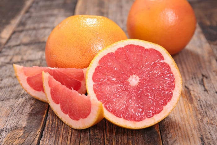 преимущества и риски грейпфрута