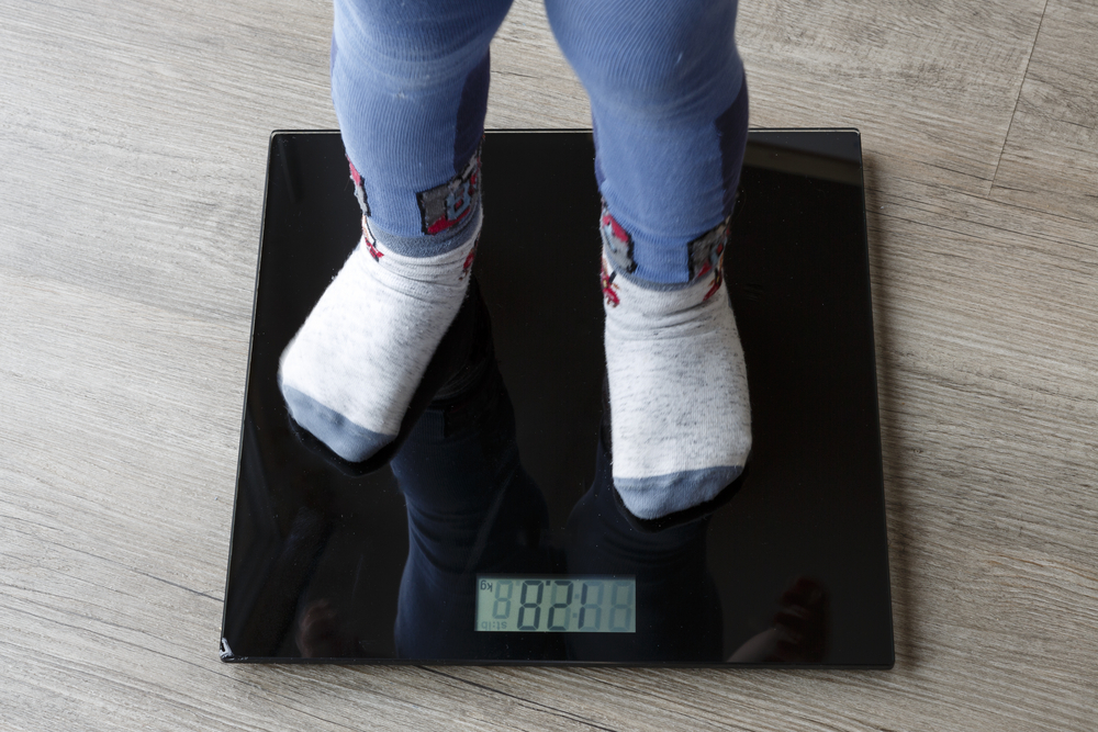 измерять вес ребенка важно